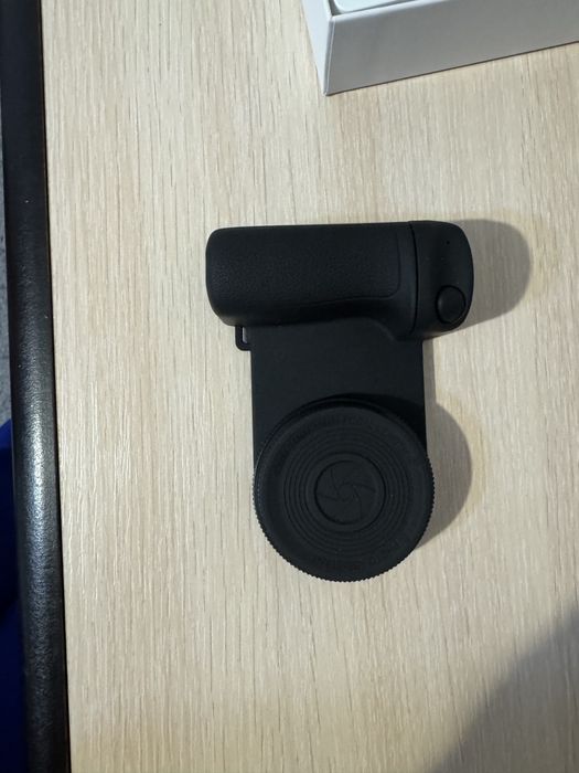 Продам селфи лампу Honor Gift (новая).