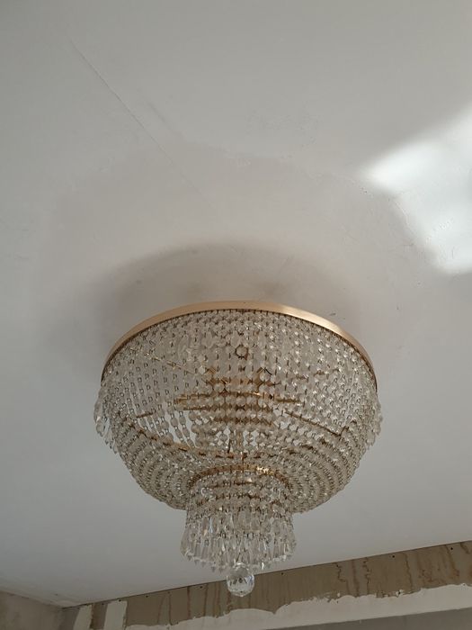 Люстры разные б/у