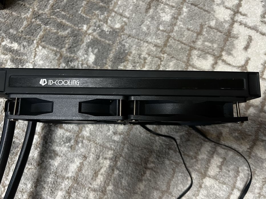 ID Cooling AIO 240mm
