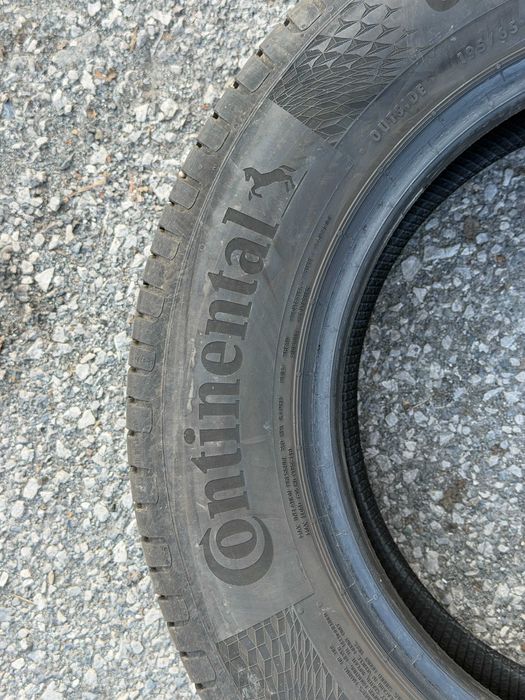 ЛЕТНИ гуми CONTINENTAL 195/65/15 с ДОТ 43/2021г.
