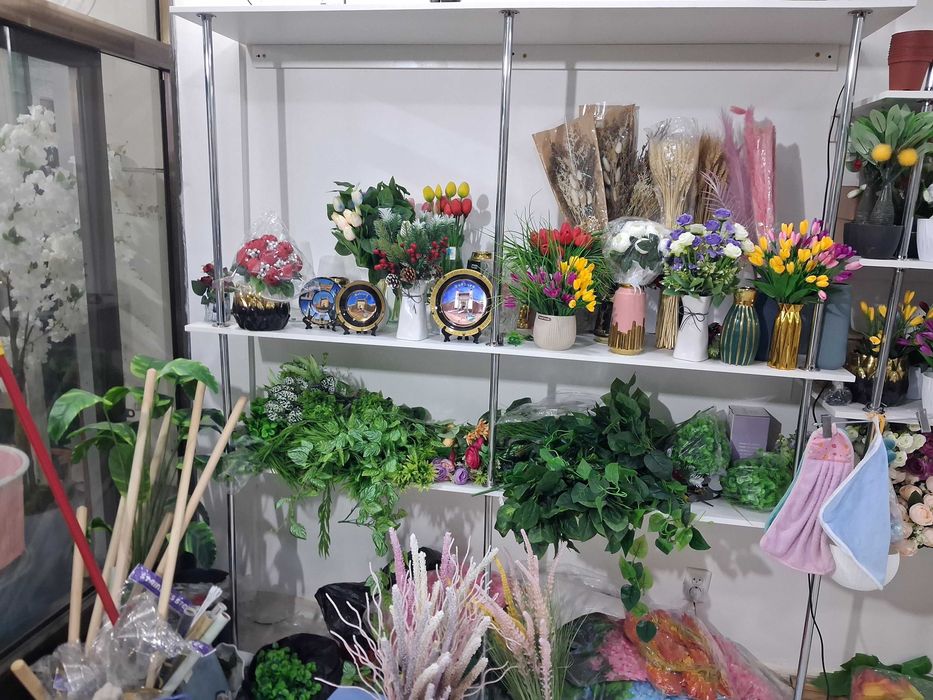 Doʻkon uchun mebel  polka 5 qatorli