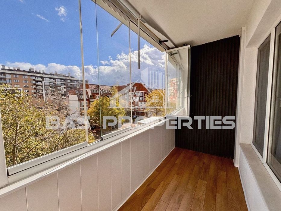 2-стаен в София-Младост 4 площ 70