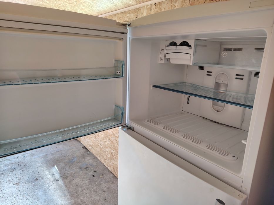 Combina frigorifica Electrolux END44501W