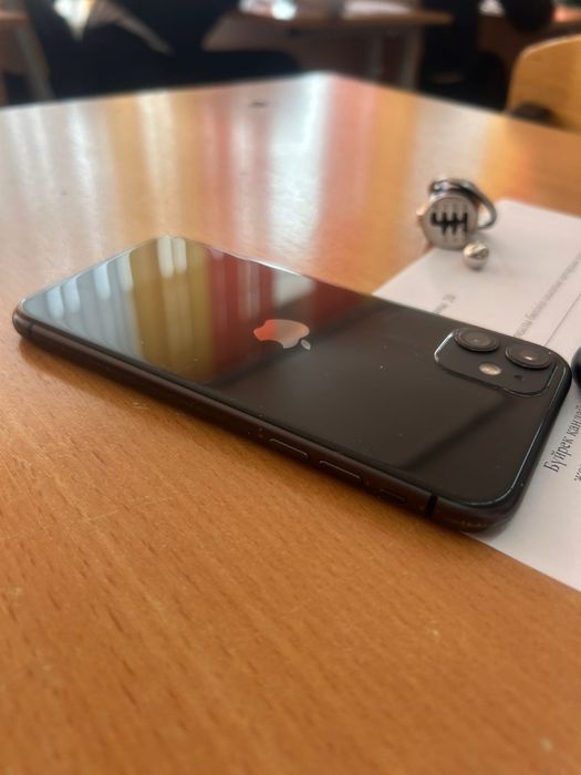 Айфон11 акб78 в подарок чехол и ориг зарядник