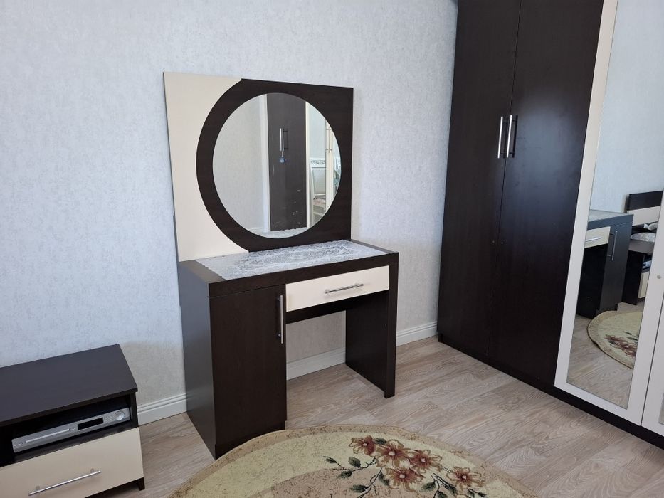 Спальный гарнитур 90 000