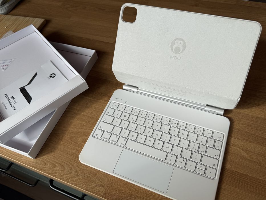 iPad 11' Pro/Air bluetooth клавиатура