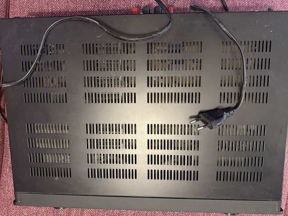 Усилвател Marantz