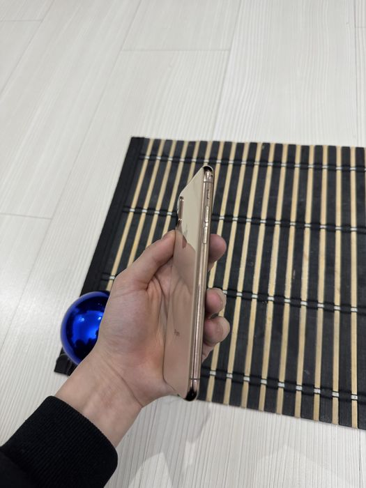 Продам айфон Хс iphone Xs