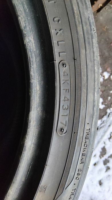 NITTO 235/40 R18 95Y