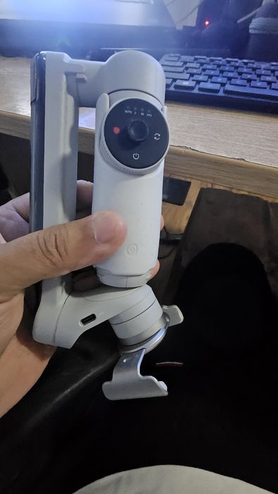 Sistem stabilizare DJI Osmo