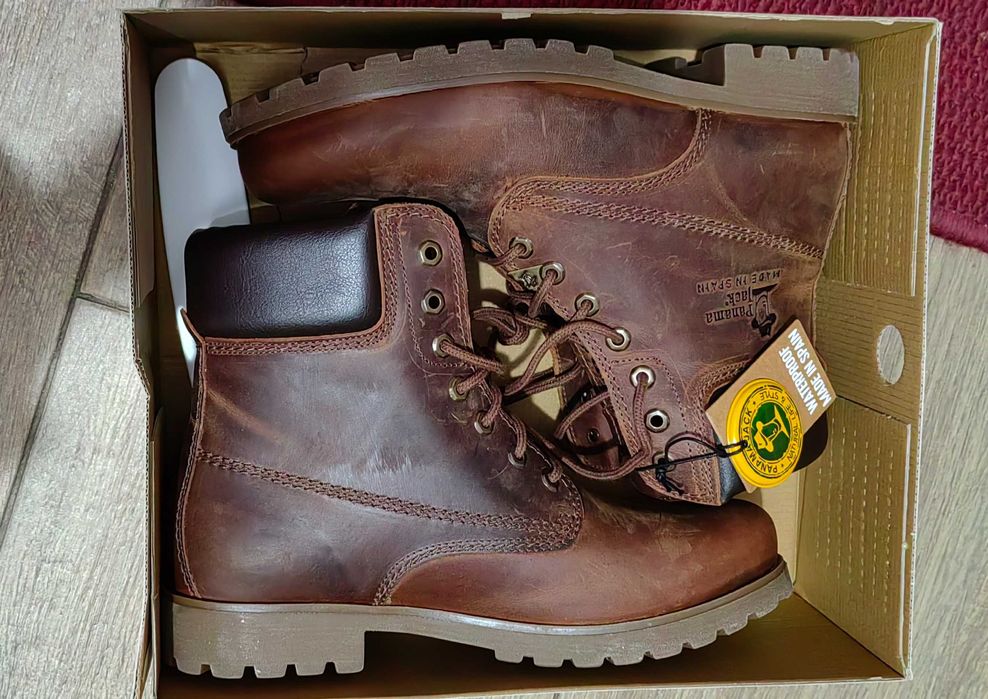 Bocani Panama Jack noi barbatesti