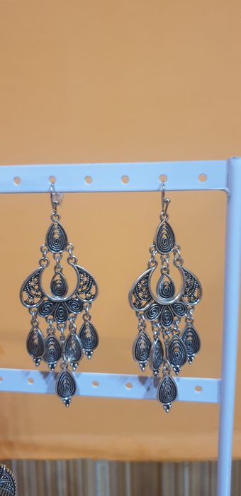 Обеци от неръждаема стомана със сребърно покритие