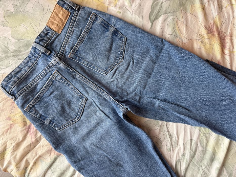 Дамски дънки Bershka 34