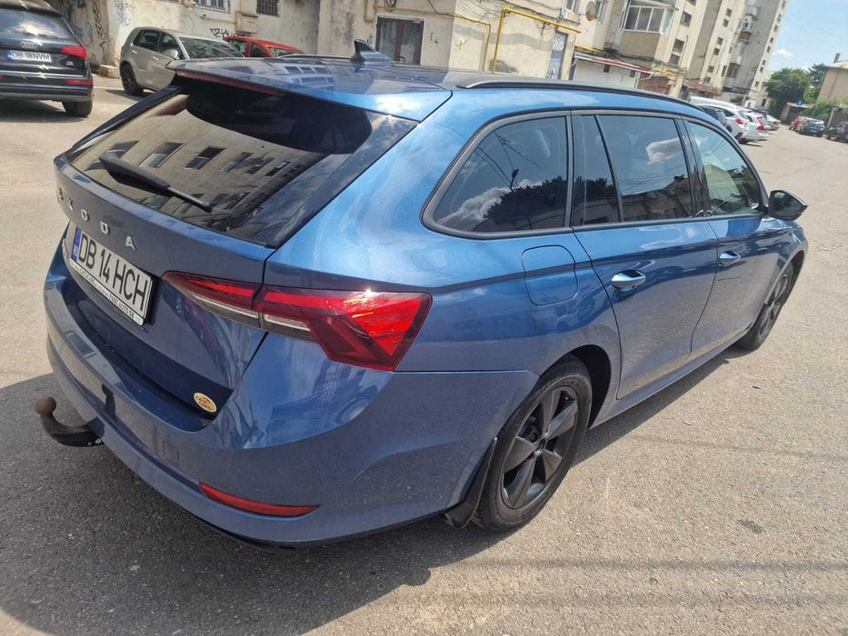 SKODA Octavia 2021 — imagine 4