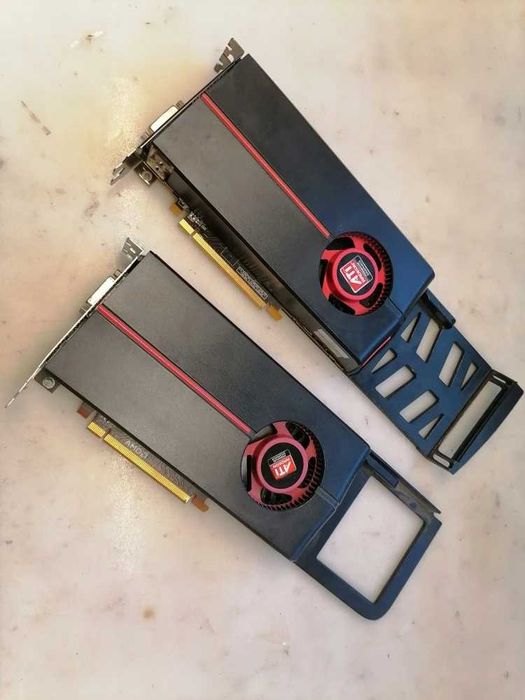 2 x placa video ati radeon 5770 si 6700 , functionale 1 gb gddr5 256 bit