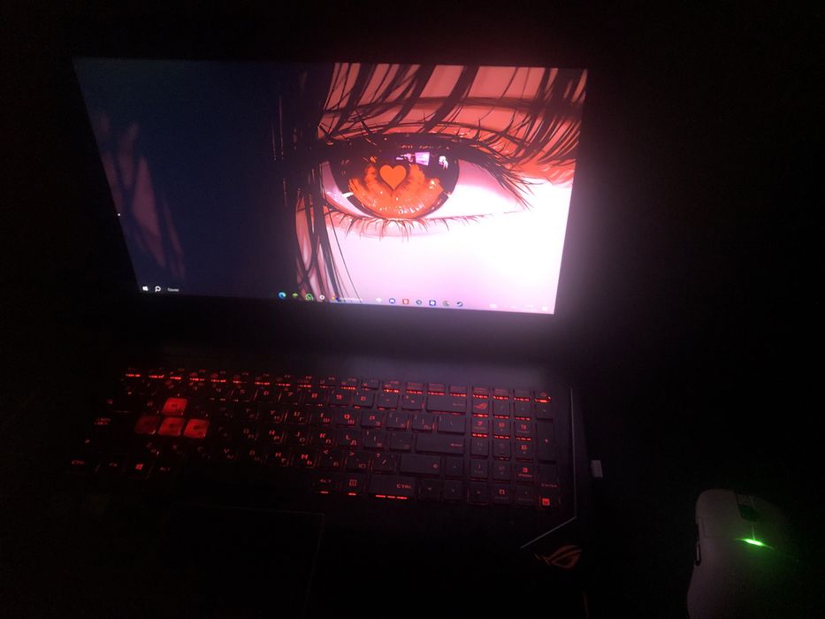 Игровой ноутбук ASUS rog strix