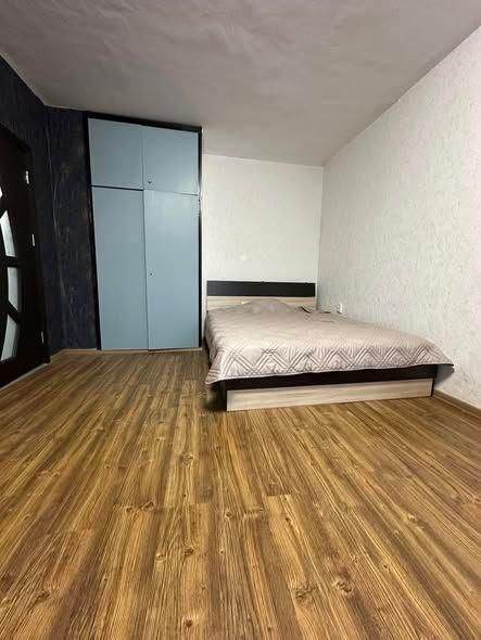 Дава се под наем Двустаен апартамент в Пловдив, Изгрев - 50 кв.м за 306 € - Снимка #2