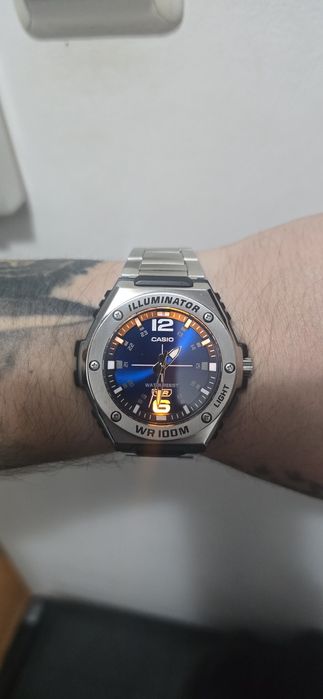 Casio nou barbati, purtat de 2 ori vine cu cutie