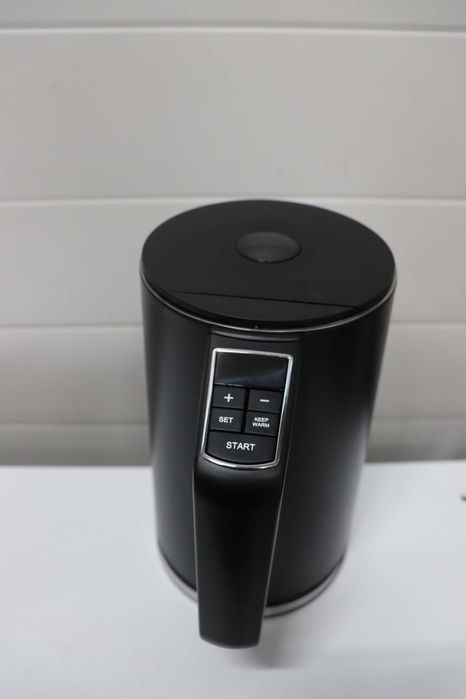 Кана за вода Arendo, дисплей, двустенна, 1,5 литра 2200W