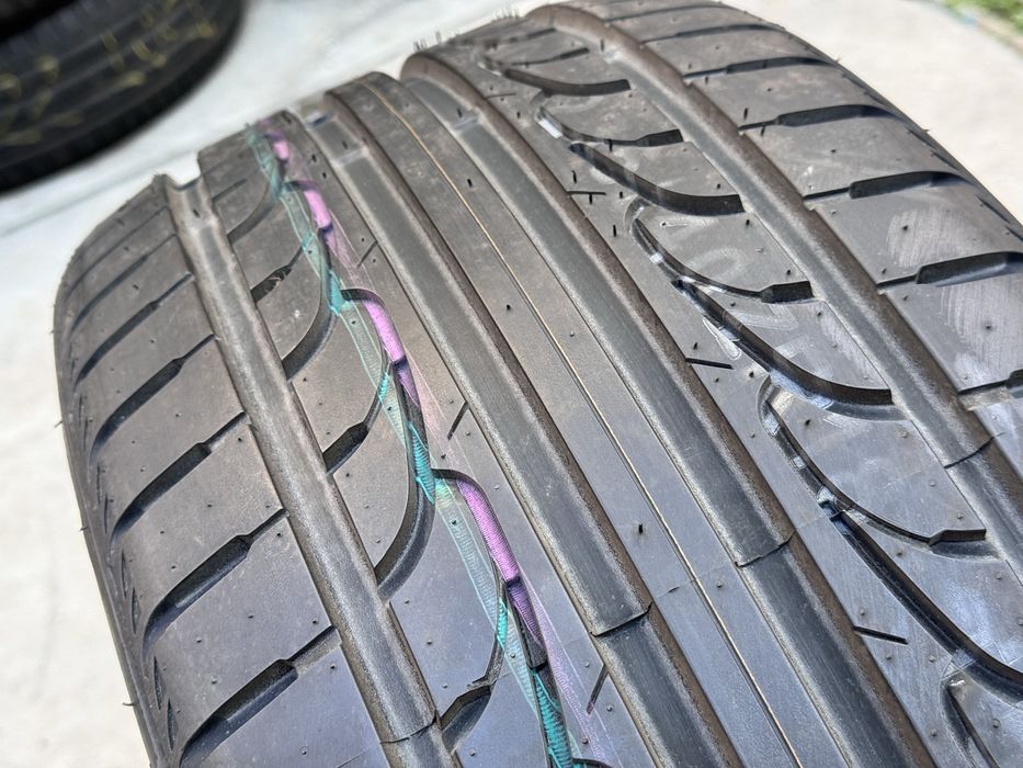235/40ZR18 Nexen 1бр лятна нова