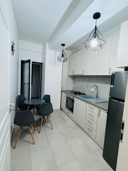 Apartament de închiriat