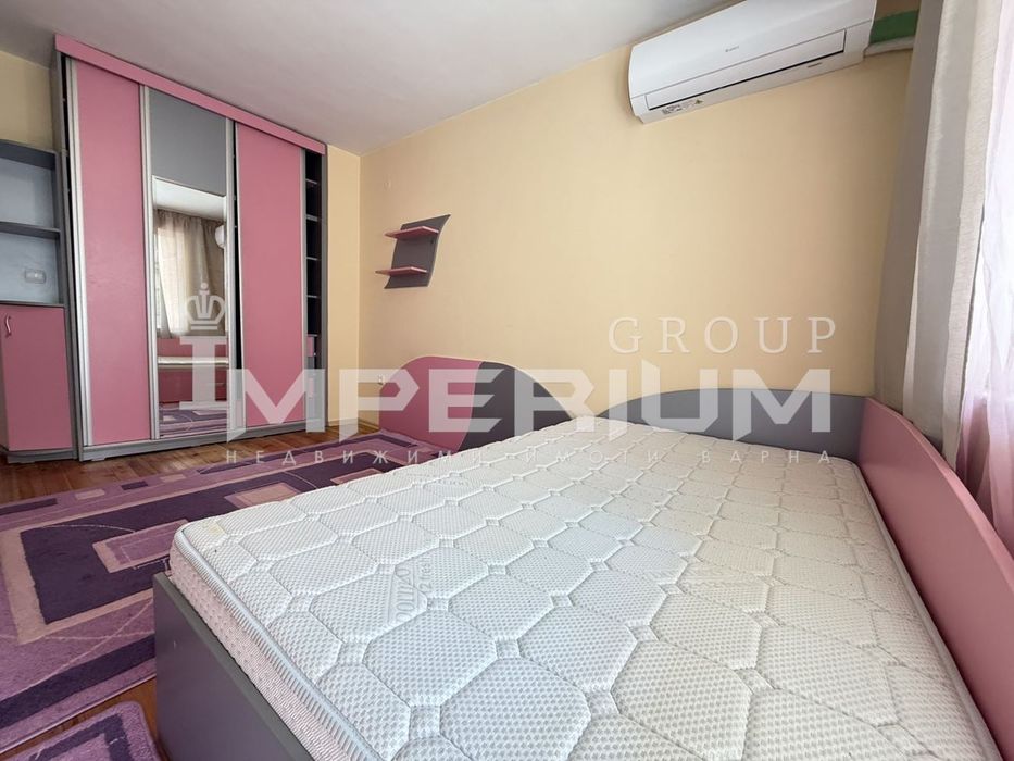 КЛЮЧ В АГЕНЦИЯТА! Голям ТРИстаен апартамент под наем - Лятно кино Тра