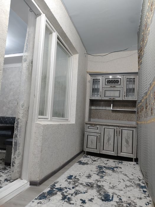 Юнусабад -4 2х комнатная ориентир биллур, с обстановкой, семейным