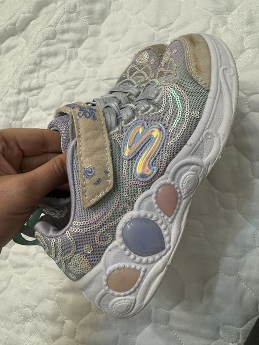 Детские кроссовки skechers