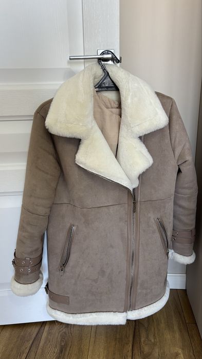 Продам женскую дубленку