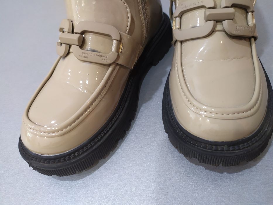 Ботинки челси для девочки 32р-р