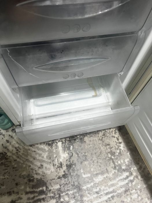 Холодильники LG & Almagreen.