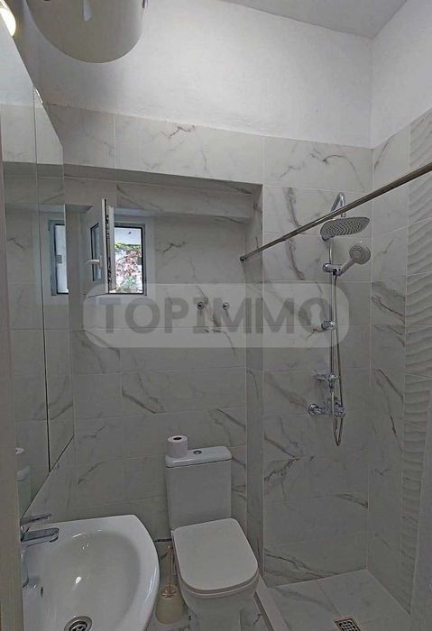 Дава се под наем Четиристаен апартамент в Варна, Център - 140 кв.м за 800 € - Снимка #10