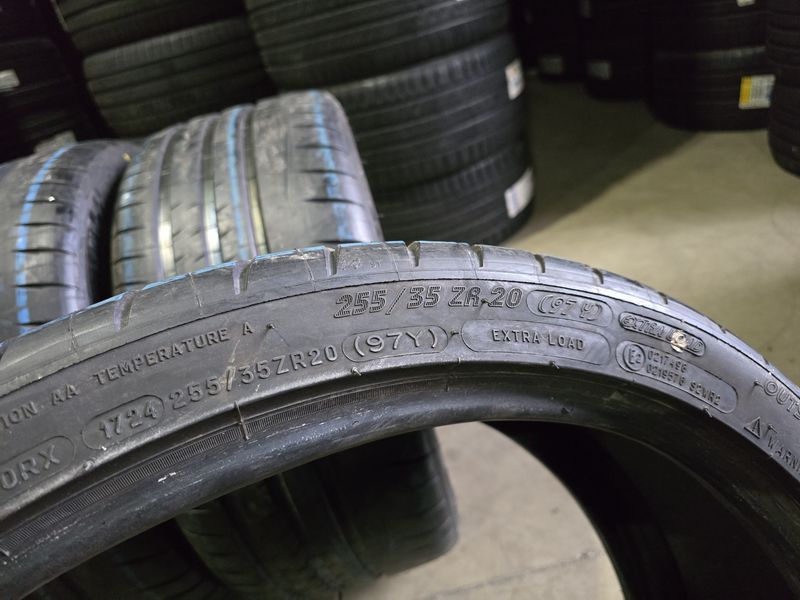 255/35/20 MICHELIN 4бр