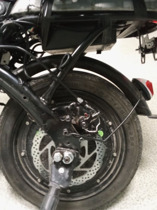 Продавам сгъваемо мини ел колело 14 инча  300 евро