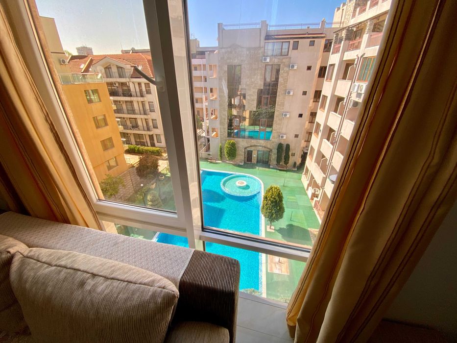 Продава се Двустаен апартамент в к.к. Слънчев бряг - 62 кв.м за 967 €/кв.м - Снимка #2