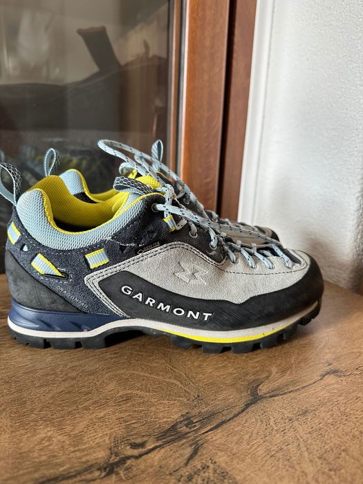 Туристически обувки GARMONT  €22