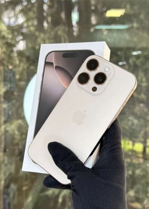 Продам айфон 16 про с документами