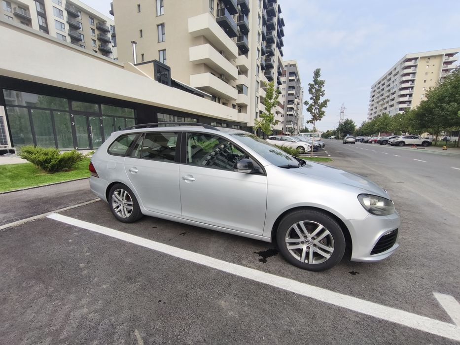 VW Golf 6 R20 Look / 1.6 TDI / Climatronic / Interior Mach / Navigație / An 2012