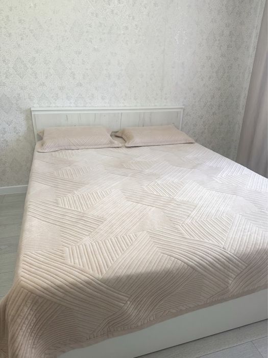 продам срочно спальный гарнитур