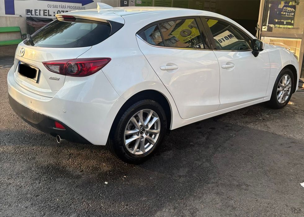 MAZDA 3 2016 — imagine 2