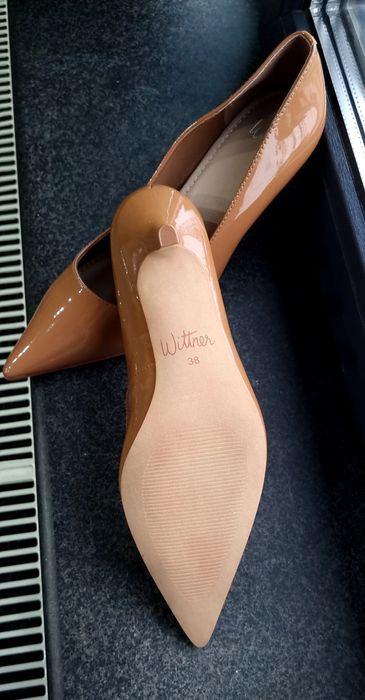 Pantofi superbi Wittner