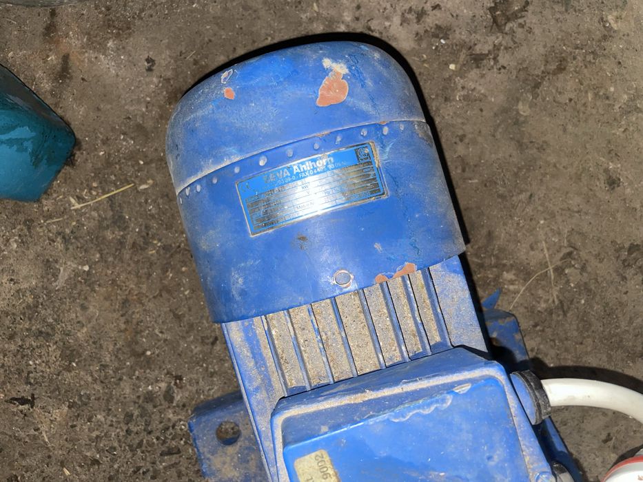 Motoare cu reductor de putere mare pentru forat