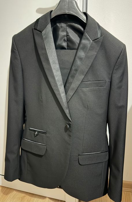 Официален мъжки костюм AGGRESSOR – елегантен черен смокинг