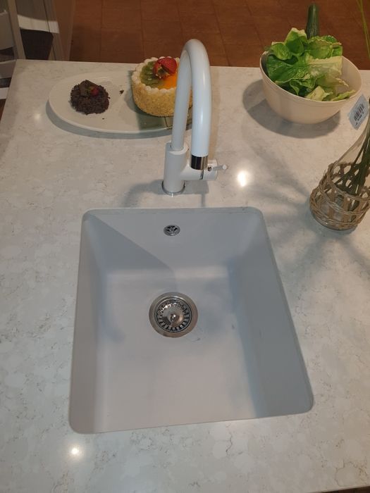 Мивка за вграждане Leks Hide 420 U