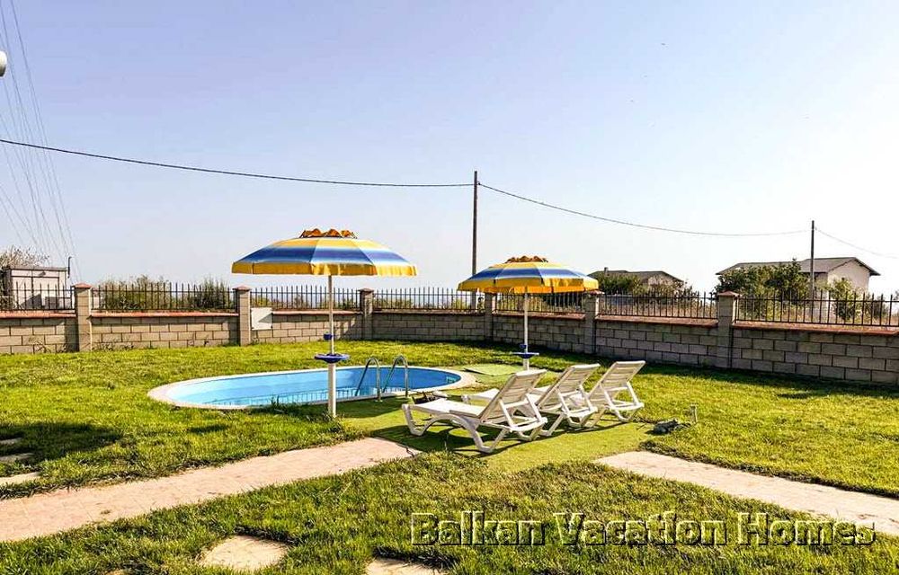 Вила с морска панорама близо до Балчик