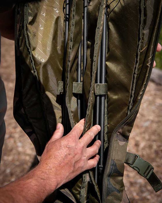 Троен шаранджийски калъф FOX Camolite