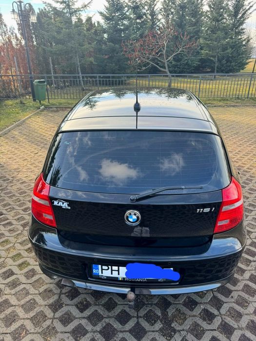 Vând BMW seria 1.
