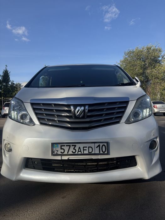 Продам Toyota Alphard