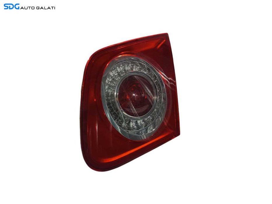 Stop Lampa Tripla Dreapta Led de pe Haion Volkswagen Jetta 3 2005 - 2010 Cod 1K5945094 [L7118]