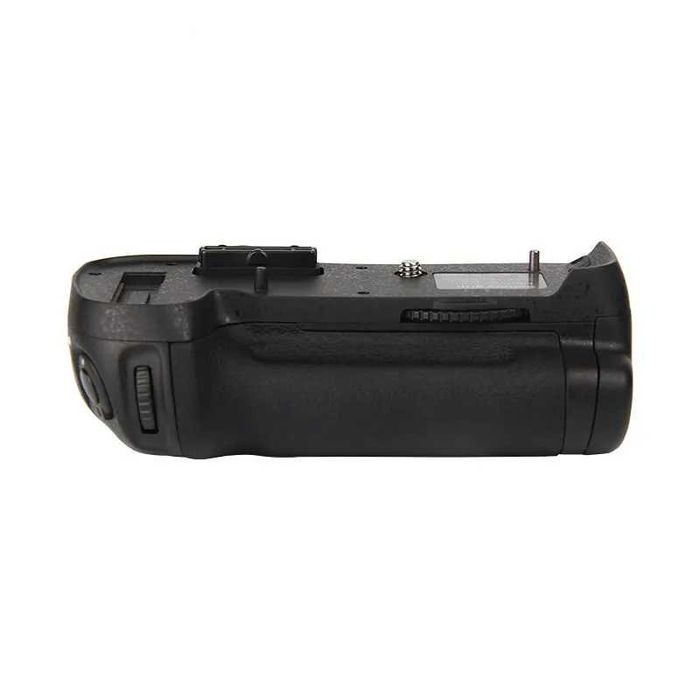 Свой Nikon D-600 + Nikon AF-S 24-70mm F 2.8.РеальныйПробег всего-8587.